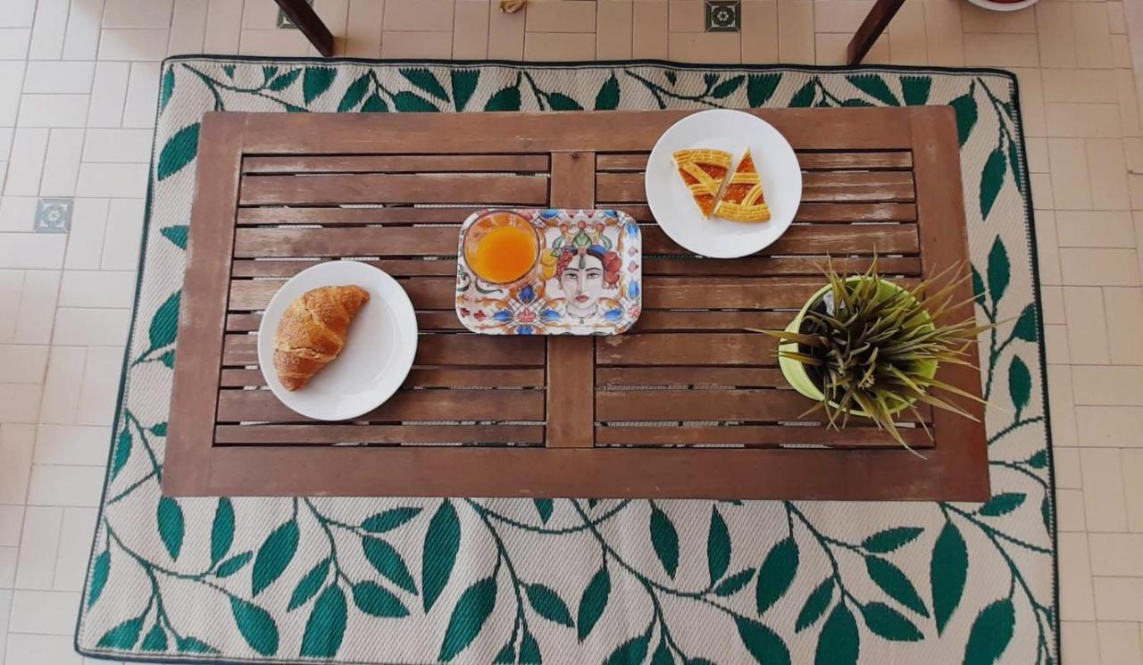 Il Vaso Di Creta Bed & Breakfast Рагуза Екстериор снимка